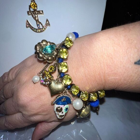 Betsey Johnson Ship Shape Layered Charm Necklace and Bracelet Set - Picture 3 of 14